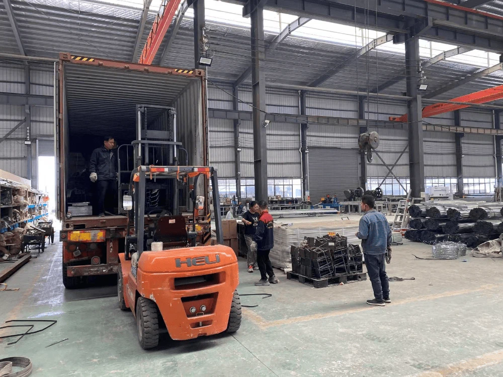 Successful Shipment of Greenhouse Materials to Martinique on April 10, 2025